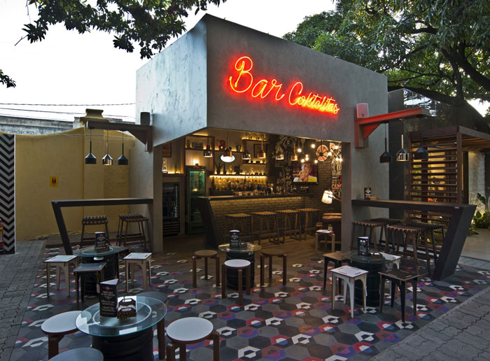 5 decortiles-casa-cor-ceara-2016-diego-studart-bar-foto-esdras-guimaraes-calu-six-color-cinza-20x23cm_calu-six-color-preto-20x23cm_calu-six-vinho-20x23cm-03