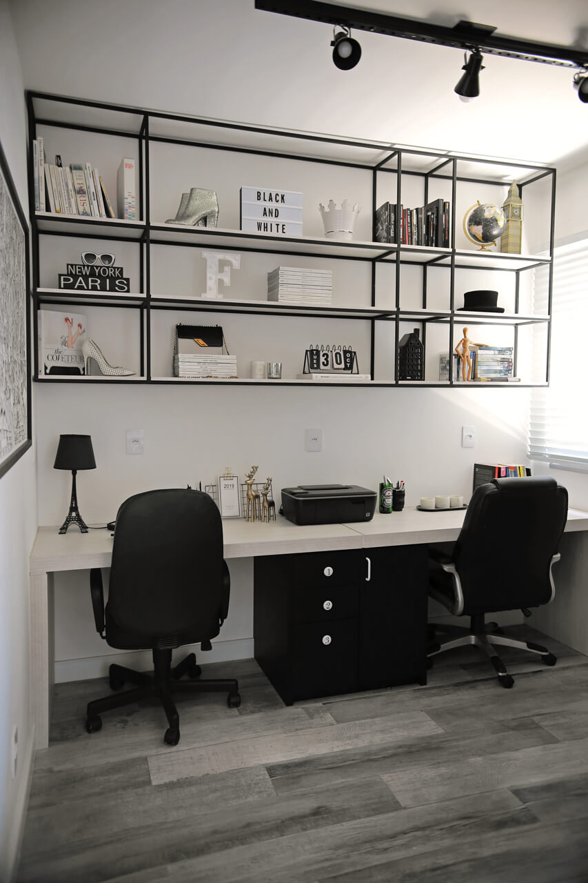 escritório do apartamento da blogueira flávia linden do fashioncoolture com revestimentos decortiles