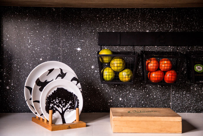 4 revestimentos-com-estrelas-decortiles-coleção-órbita-projeto-studio-carol-bezerra-foto-fabricio-medeiros