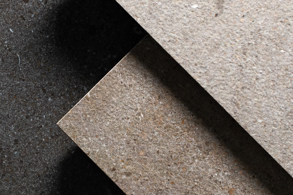 Materialidade das pedras: a sofisticação da tecnologia Monolitho